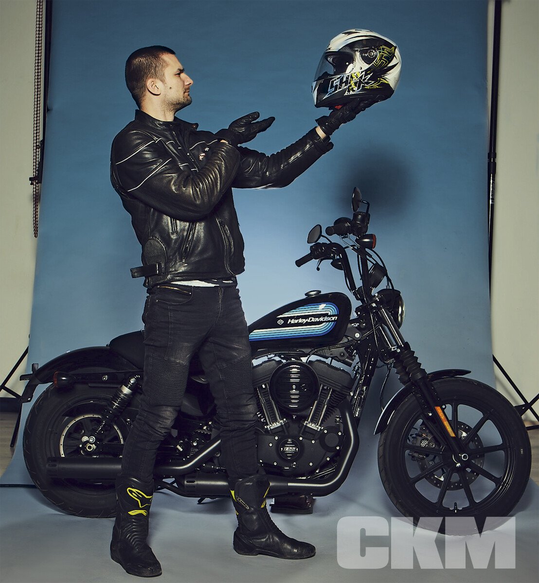 adbuster_CKM-5-19.jpg adbuster-ckm-5-19-2d8db192b517672b2af0e145ca4f4adc_182ccc