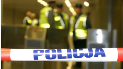 696cd8d289949-88561d86e058 696cd8d289949-88561d86e058