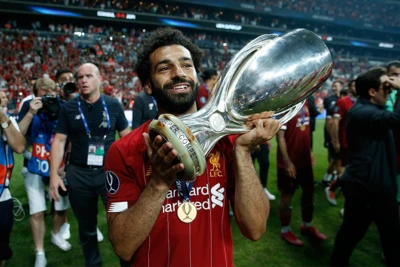 Mohamed_Salah_with_UEFA_Super_Cup Mohamed_Salah_with_UEFA_Super_Cup