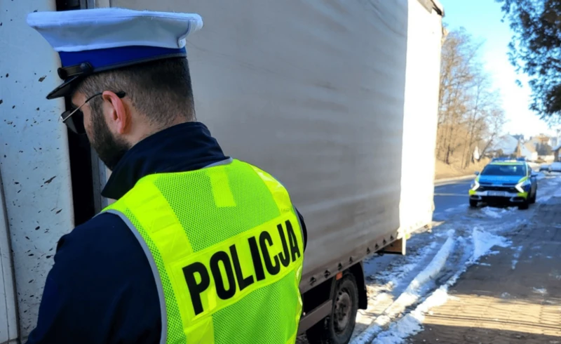 policja (2) policja (2)