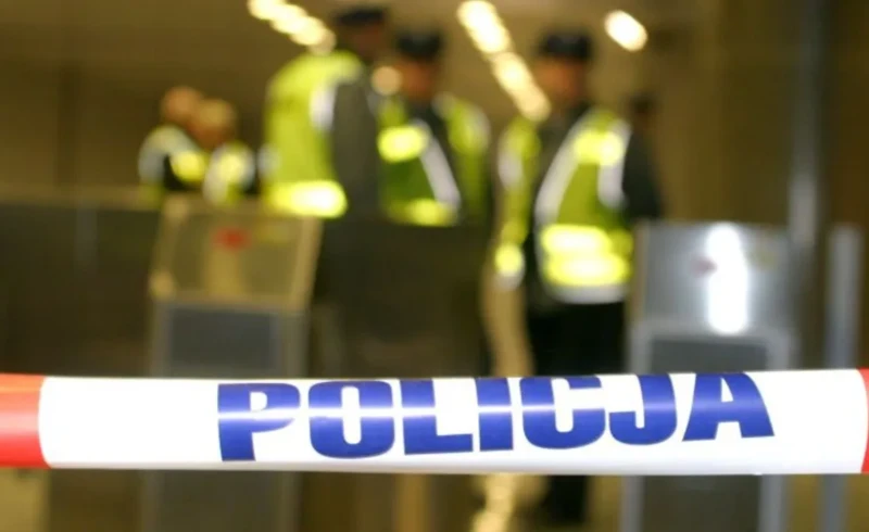 696cd8d289949-88561d86e058 696cd8d289949-88561d86e058