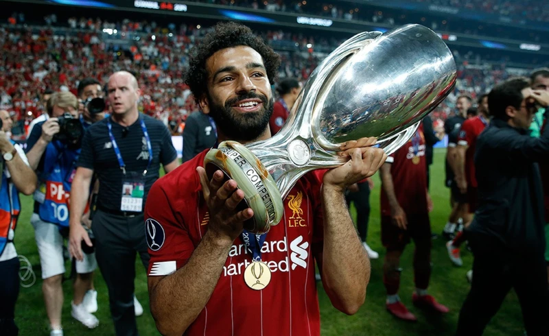 Mohamed_Salah_with_UEFA_Super_Cup Mohamed_Salah_with_UEFA_Super_Cup